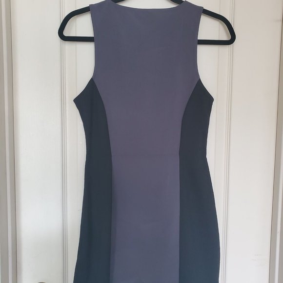 Cut-out shift dress - Picture 2 of 2